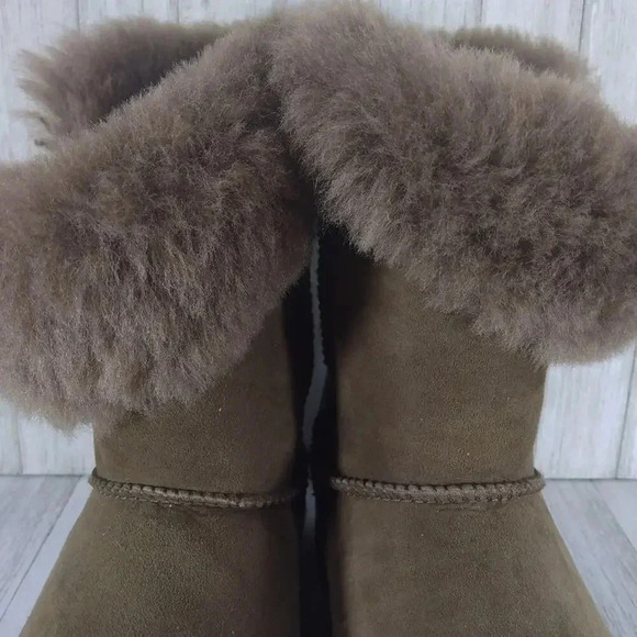 Ugh Bailey Zip Short Shearling Tan Women's 10 - Picture 8 of 16